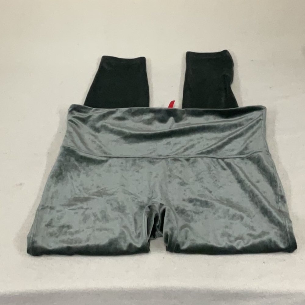 EUC woman’s SPANX pants